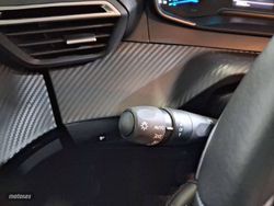 Peugeot 208 HYBRID 110 eDCS6 Style - Miniatura 18
