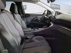 Peugeot 3008 225 e-EAT8 Allure - Miniatura 17
