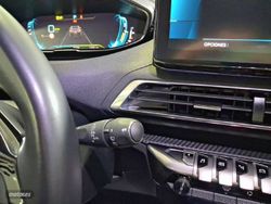 Peugeot 3008 225 e-EAT8 Allure - Miniatura 24