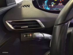 Peugeot 3008 225 e-EAT8 Allure - Miniatura 27