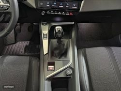 Peugeot 308 SW PureTech 130 S&S MAN Allure - Miniatura 14