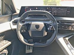 Peugeot 5008 1.2 107KW eDCS6 GT - Miniatura 15