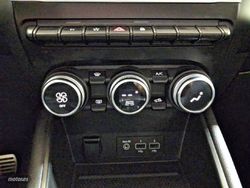 Renault Captur E-TECH Híbrido enchufable 160cv Zen - Miniatura 20