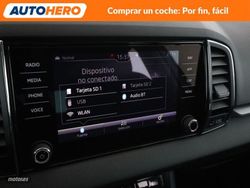 Skoda Karoq 2.0 TDI Ambition 4x4 - Miniatura 23
