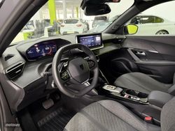 Peugeot 2008 Allure Hybrid 1.2 145CV eDCS6 MHEV - Miniatura 10