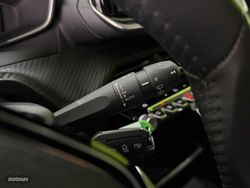 Peugeot 2008 Allure Hybrid 1.2 145CV eDCS6 MHEV - Miniatura 22