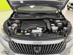 Peugeot 2008 Allure Hybrid 1.2 145CV eDCS6 MHEV - Miniatura 28
