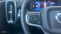 Volvo XC40 XC40 2.0 B3 CORE AUTO 163 5P - Miniatura 18