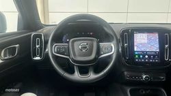 Volvo XC40 XC40 2.0 B3 CORE AUTO 163 5P - Miniatura 11