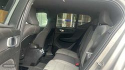 Volvo XC40 XC40 2.0 B3 CORE AUTO 163 5P - Miniatura 7