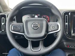 Volvo XC40 XC40 D3 Momentum Manual - Miniatura 15
