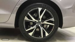 Volvo V 60 V60 PLUS B4 MILD HYBRID GASOLINA - Miniatura 10