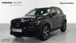 Volvo XC40 XC40 PLUS B3 MILD HYBRID GASOLINA - Miniatura 1