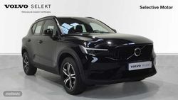 Volvo XC40 XC40 PLUS B3 MILD HYBRID GASOLINA - Miniatura 6