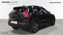 Volvo XC40 XC40 PLUS B3 MILD HYBRID GASOLINA - Miniatura 7