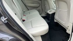 Volvo XC 60 2.0 T6 RECHARGE PLUS DARK AUTO 4WD 350 5P - Miniatura 18