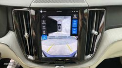 Volvo XC 60 2.0 T6 RECHARGE PLUS DARK AUTO 4WD 350 5P - Miniatura 21