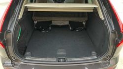 Volvo XC 60 2.0 T6 RECHARGE PLUS DARK AUTO 4WD 350 5P - Miniatura 7