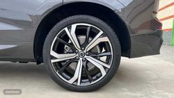 Volvo XC 60 2.0 T6 RECHARGE PLUS DARK AUTO 4WD 350 5P - Miniatura 9