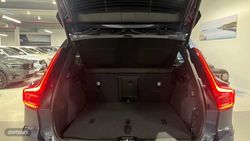 Volvo XC40 XC40 Ultra, B3 Mild hybrid, Gasolina, Dark - Miniatura 14