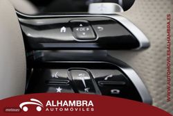 Mercedes Clase E E 220 d Coupé - Miniatura 15