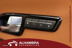 Land Rover Range Rover Evoque 2.2L TD4 150CV 4x4 Prestige Auto - Miniatura 38