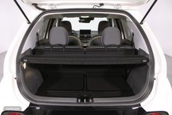 Hyundai Inster BEV 49KWH MAXX CROSS 5P - Miniatura 7