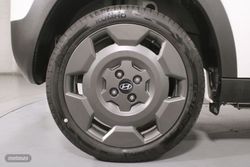 Hyundai Inster BEV 49KWH MAXX CROSS 5P - Miniatura 8