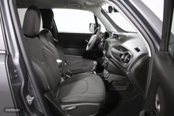 Jeep Renegade 1.3 G 110KW NIGHT EAGLE FWD DDCT 5P - Miniatura 5