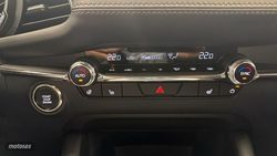 Mazda Mazda3 3 2.5 E-SKYACTIV-G EXCLUSIVE-LINE AUTO 4P - Miniatura 18