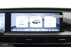 EBRO S400 1.5 DHE HEV EXCELLENCE CVT 5P - Miniatura 12