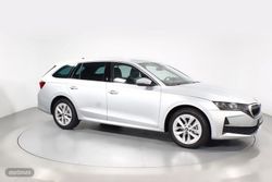 Skoda Octavia fam. 1.5 TSI MHEV DESIGN 110KW DSG 5P - Miniatura 23