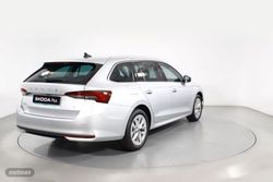 Skoda Octavia fam. 1.5 TSI MHEV DESIGN 110KW DSG 5P - Miniatura 25