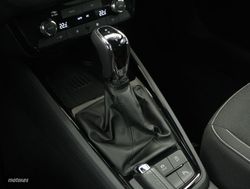 Skoda Kamiq 1.5 TSI MONTE CARLO DSG 5P - Miniatura 10