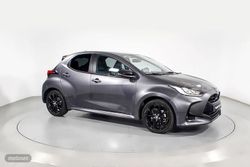 Toyota Yaris 1.5 VVT-I HYBRID STYLE 5P - Miniatura 23