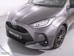 Toyota Yaris 1.5 VVT-I HYBRID STYLE 5P - Miniatura 29