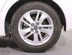 Toyota Yaris 1.5 VVT-I HEV BUSINESS PLUS 5P - Miniatura 8