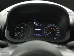 Toyota Yaris 1.5 VVT-I HEV BUSINESS PLUS 5P - Miniatura 9