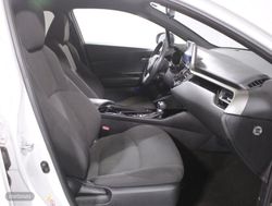 Toyota C-HR 1.8 VVT-I HYBRID ADVANCE AUTO 5P - Miniatura 5