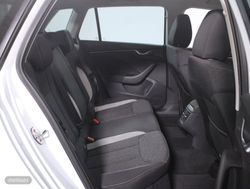 Skoda Kamiq 1.0 TSI 81KW STYLE 5P - Miniatura 6