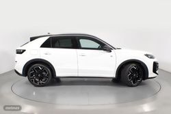 Volkswagen T-Roc 1.5 ETSI MHEV 110KW DSG R-LINE 5P - Miniatura 3