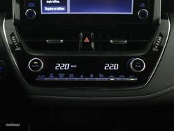 Toyota Corolla fam. 1.8 HYBRID ACTIVE TECH E-CVT 5P - Miniatura 11