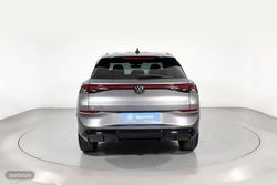 Volkswagen T-Roc 1.5 ETSI MHEV 110KW DSG R-LINE 5P - Miniatura 17