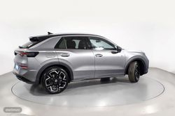 Volkswagen T-Roc 1.5 ETSI MHEV 110KW DSG R-LINE 5P - Miniatura 24