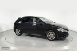 Volkswagen Polo 1.0 TSI 70KW R-LINE 5P - Miniatura 23