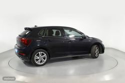 Volkswagen Polo 1.0 TSI 70KW R-LINE 5P - Miniatura 24