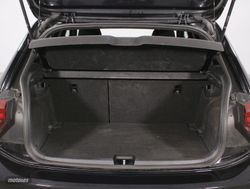 Volkswagen Polo 1.0 TSI 70KW R-LINE 5P - Miniatura 7