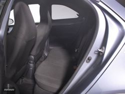 Toyota Aygo X Cross 1.0 VVT-I PLAY 5P - Miniatura 26