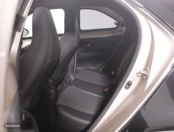 Toyota Aygo X 1.0 VVT-I CHIC 5P - Miniatura 26