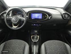 Toyota Aygo X 1.0 VVT-I CHIC 5P - Miniatura 4